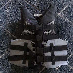 Women’s size medium Lifejacket